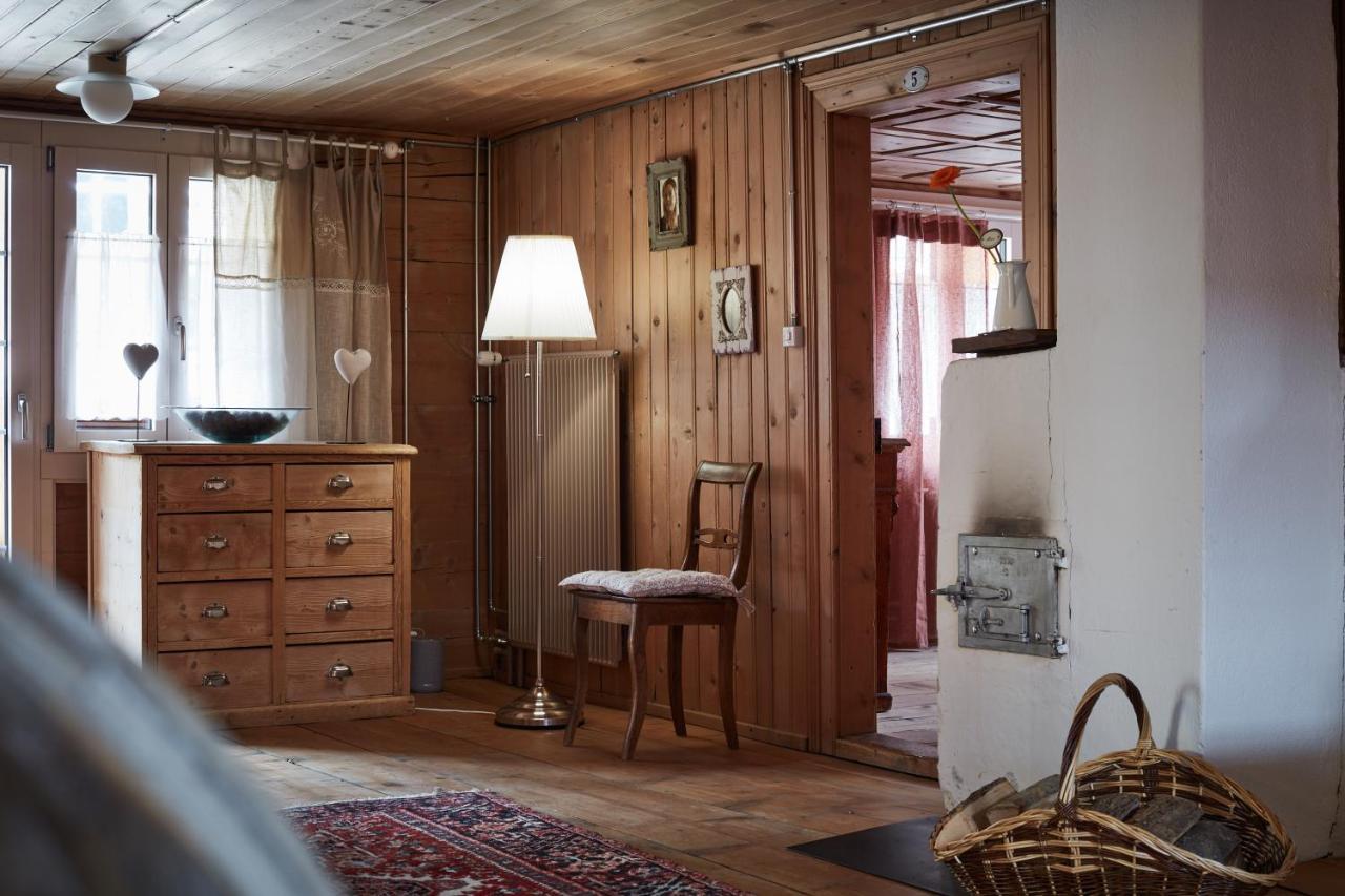 Nostalgie Bed & Breakfast Chraemerhus Curaglia Экстерьер фото