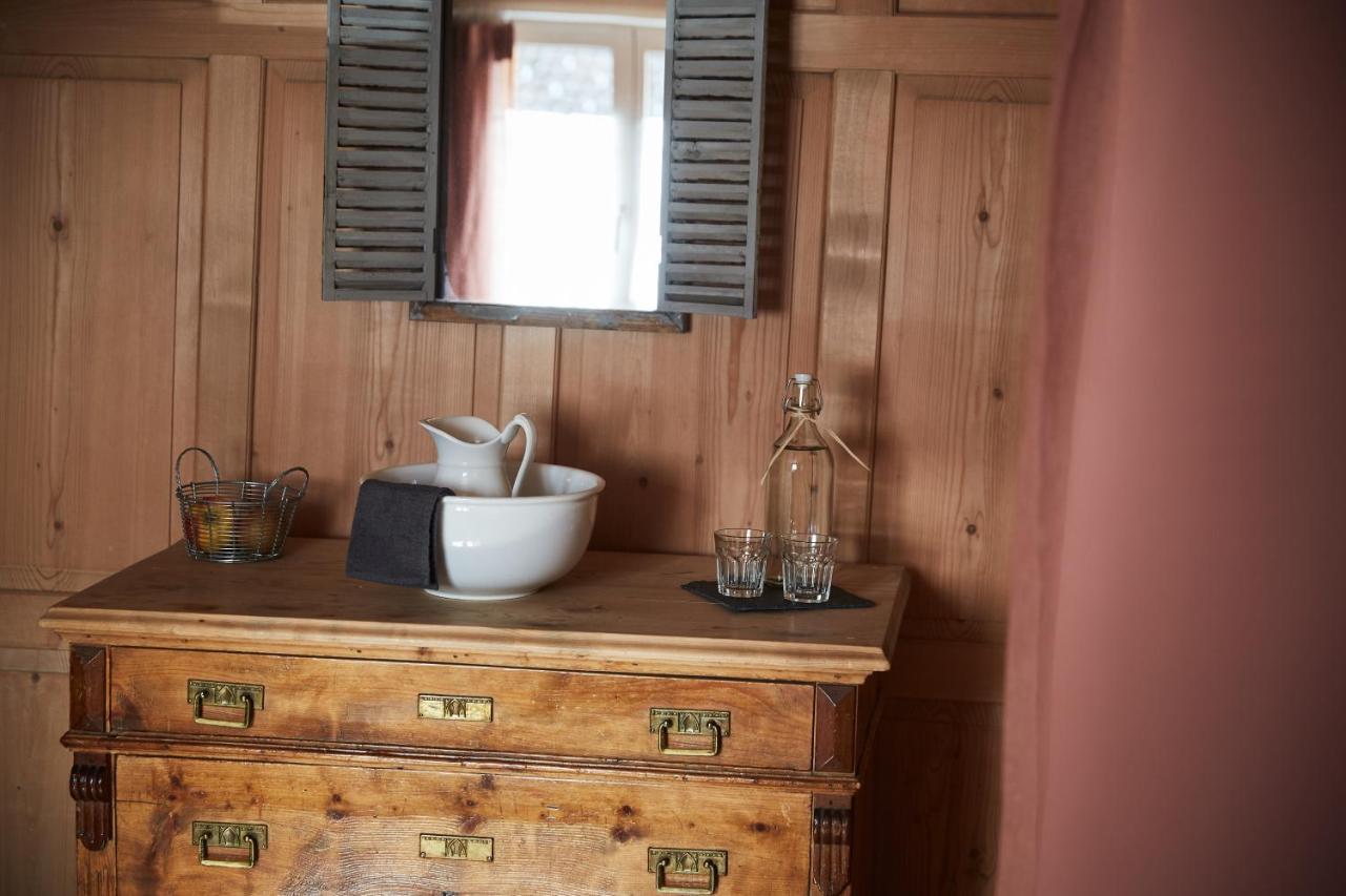 Nostalgie Bed & Breakfast Chraemerhus Curaglia Экстерьер фото