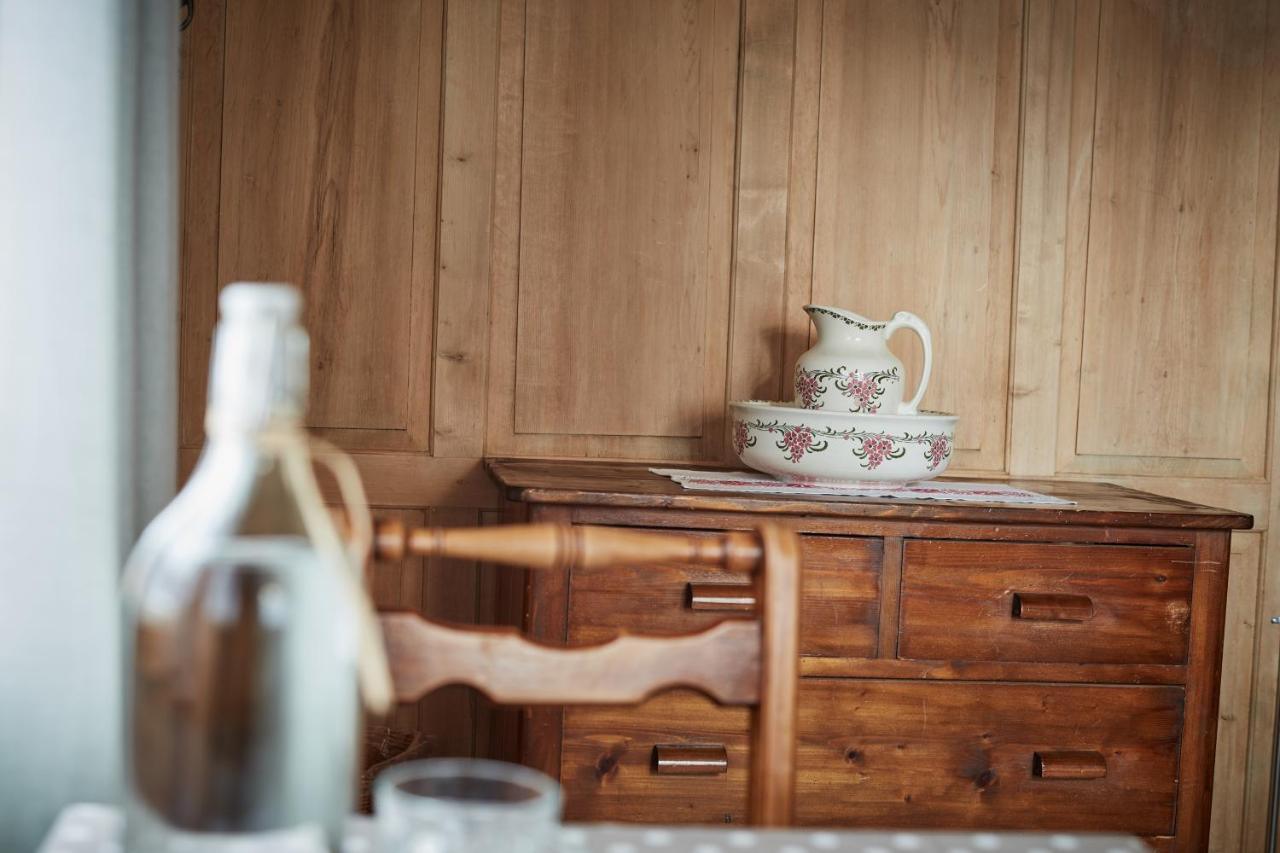 Nostalgie Bed & Breakfast Chraemerhus Curaglia Экстерьер фото